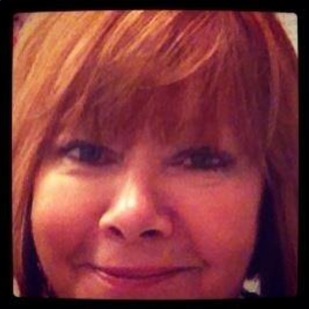 Meet your Posher, Pamela